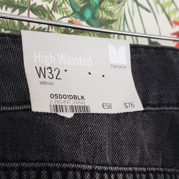 Topshop Painted Panther High Waisted Denim Shorts - Picture 9 of 14